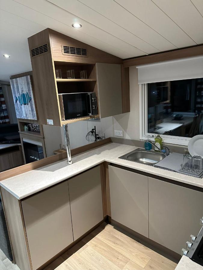 Вилла Luxurious 6 Berth Swift Bordeaux On Lyons Robin Hood Rhyl Meliden Экстерьер фото